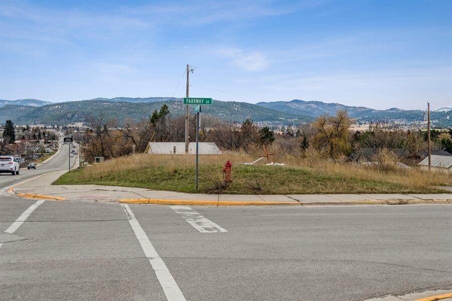 19. Land for Sale at 2 & 4 Parkway Drive, Kalispell, Montana 59901 United States