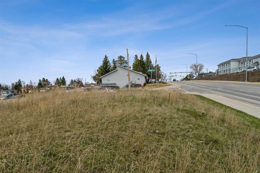 3. Land for Sale at 2 & 4 Parkway Drive, Kalispell, Montana 59901 United States