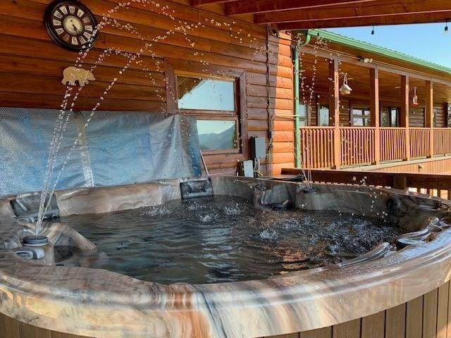 15. Single Family Homes for Sale at 17 Tranquil Lane, Trout Creek, Montana 59874 United States