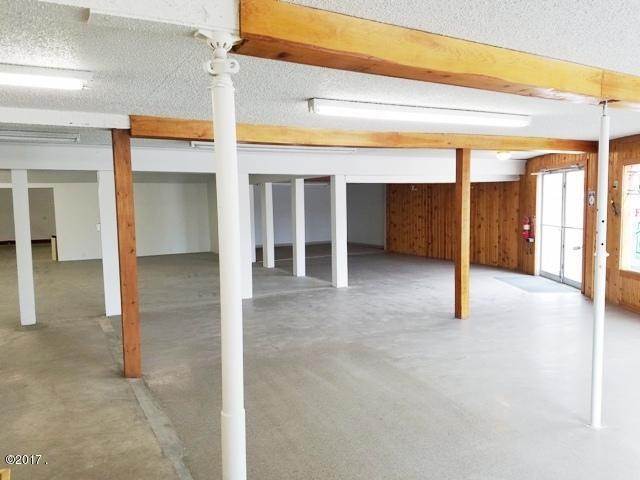 5. Commercial for Sale at 1007 E Idaho Street, Kalispell, Montana 59901 United States