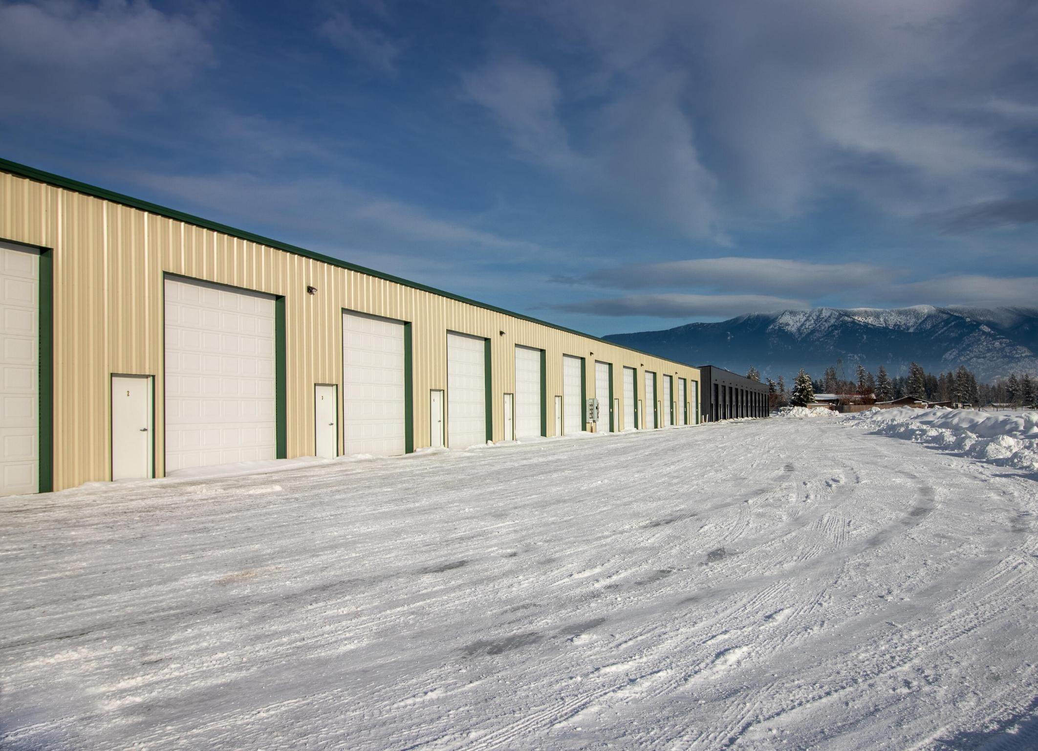 17. Commercial for Sale at 135 Shadow Wood Drive, Columbia Falls, Montana 59912 United States