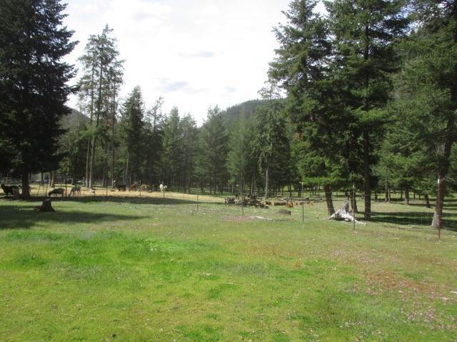 11. Single Family Homes for Sale at 2368 Petty Creek Road, Alberton, Montana 59820 United States