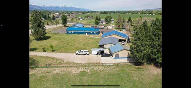 1. Single Family Homes for Sale at 810 Sleeping Child Road, Hamilton, Montana 59840 United States