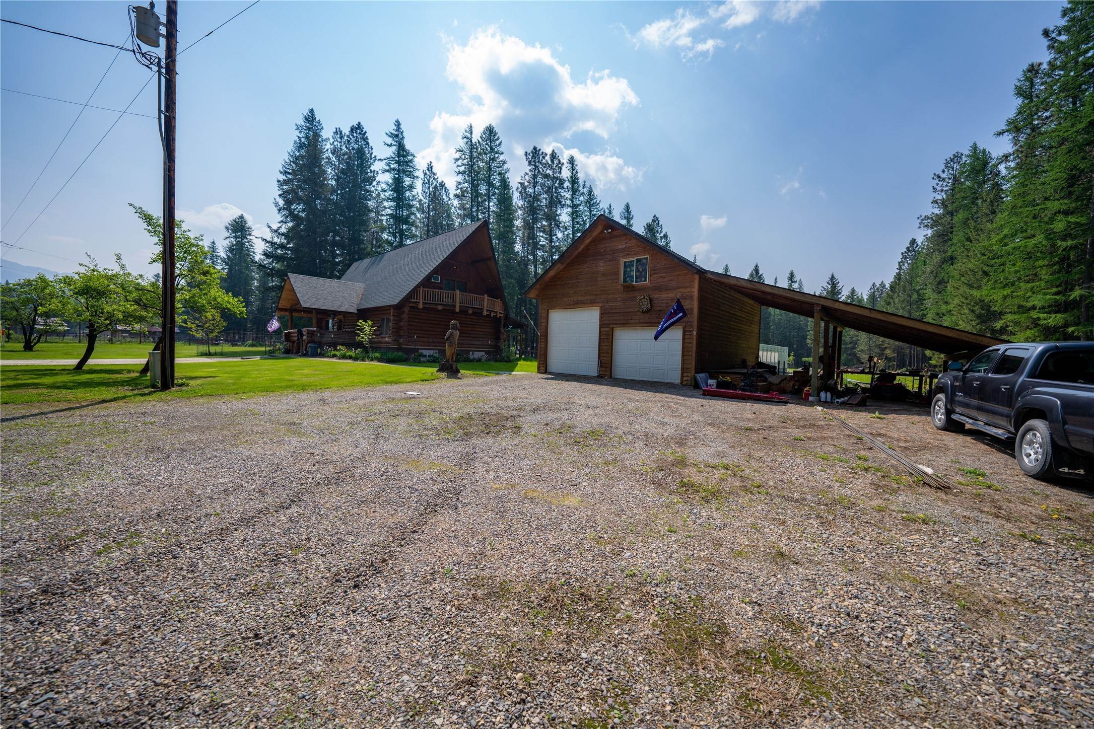 10. Single Family Homes for Sale at 2276 Bobtail Cutoff Road, Libby, Montana 59923 United States