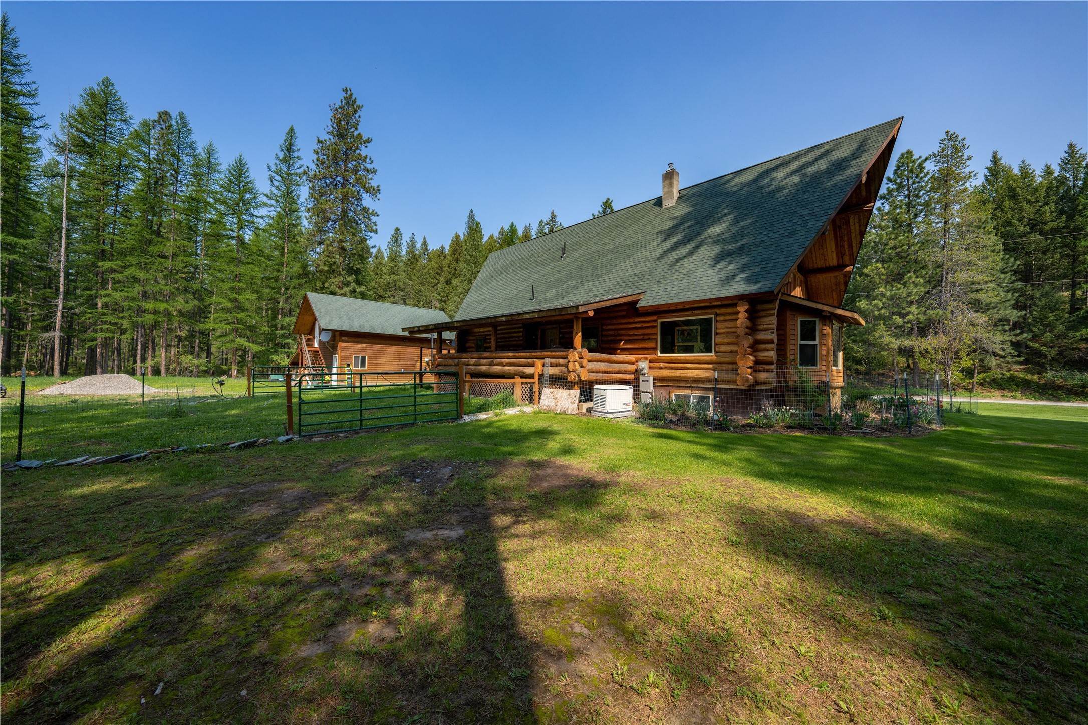 11. Single Family Homes for Sale at 2276 Bobtail Cutoff Road, Libby, Montana 59923 United States