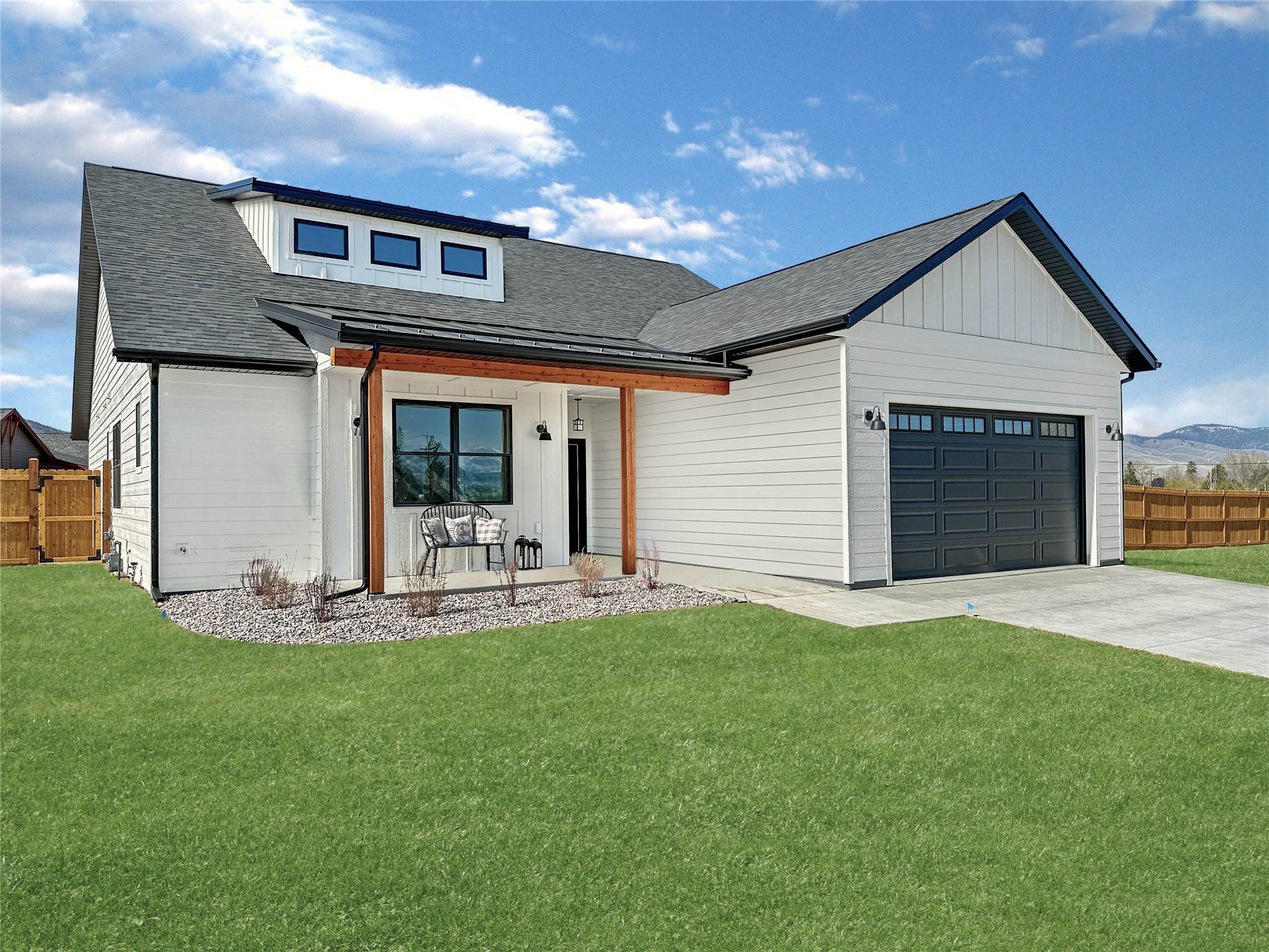 2. Single Family Homes for Sale at 5214 Bronco Court, Florence, Montana 59833 United States