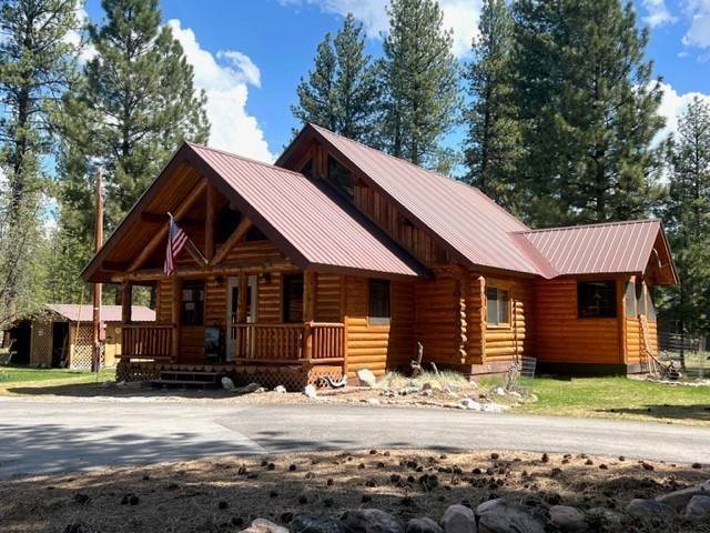 4. Single Family Homes for Sale at 960 Whitetail Drive, Seeley Lake, Montana 59868 United States