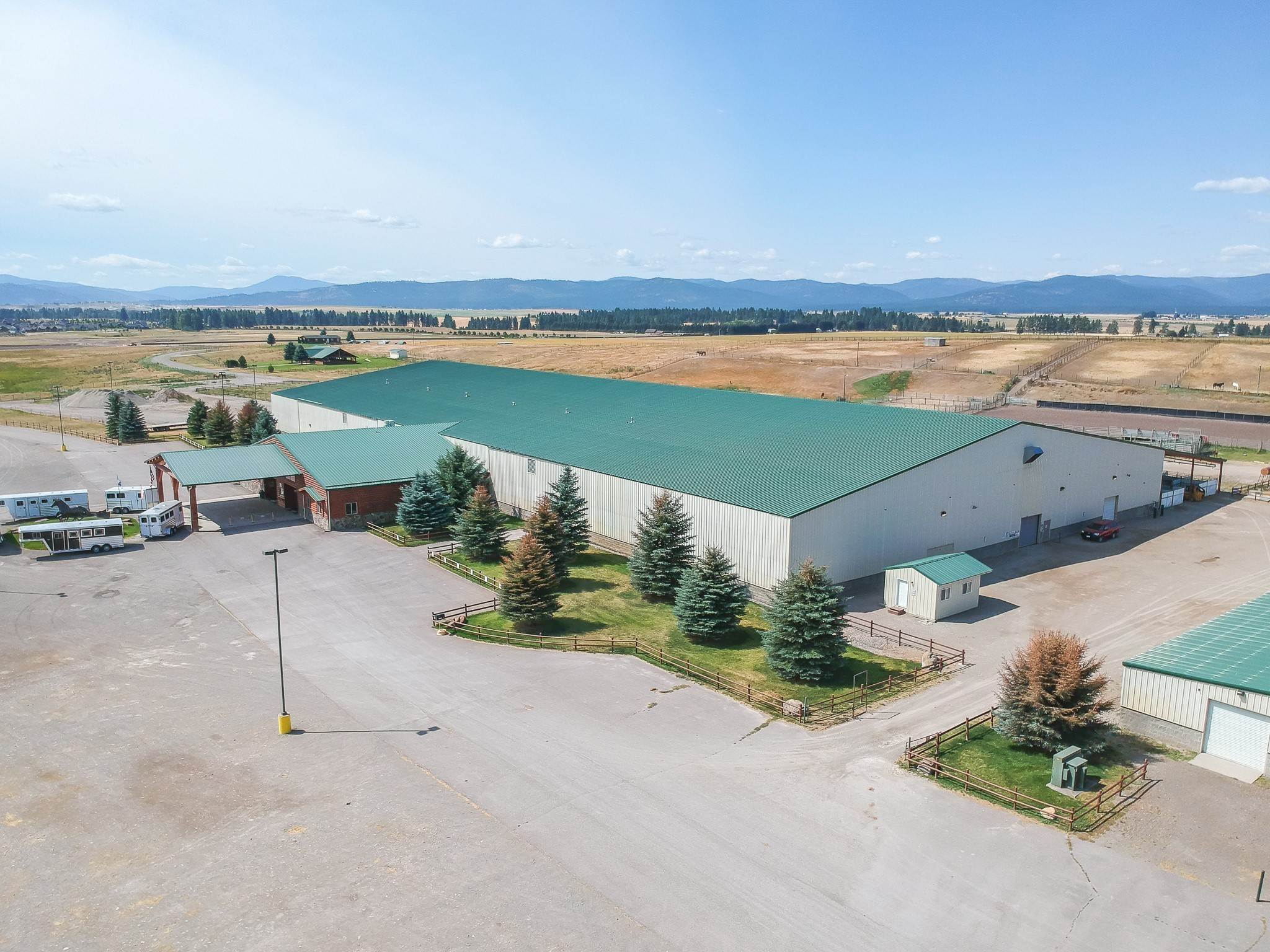 9. Commercial for Sale at 3630 Highway 93 N, Kalispell, Montana 59901 United States