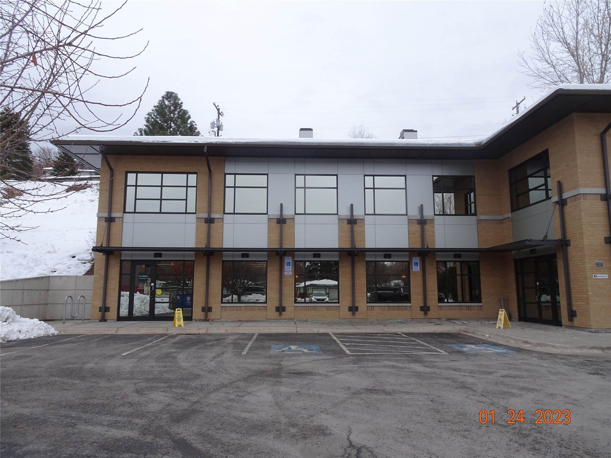 6. Commercial for Sale at 237 SW higgins Avenue, Missoula, Montana 59803 United States