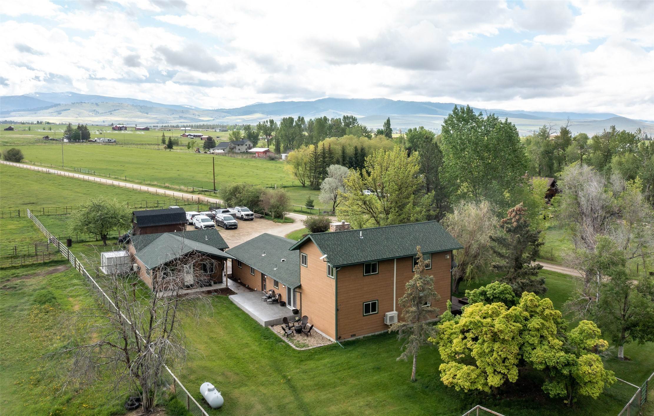 14. Residential Income for Sale at 954 Nature Way, Stevensville, Montana 59870 United States