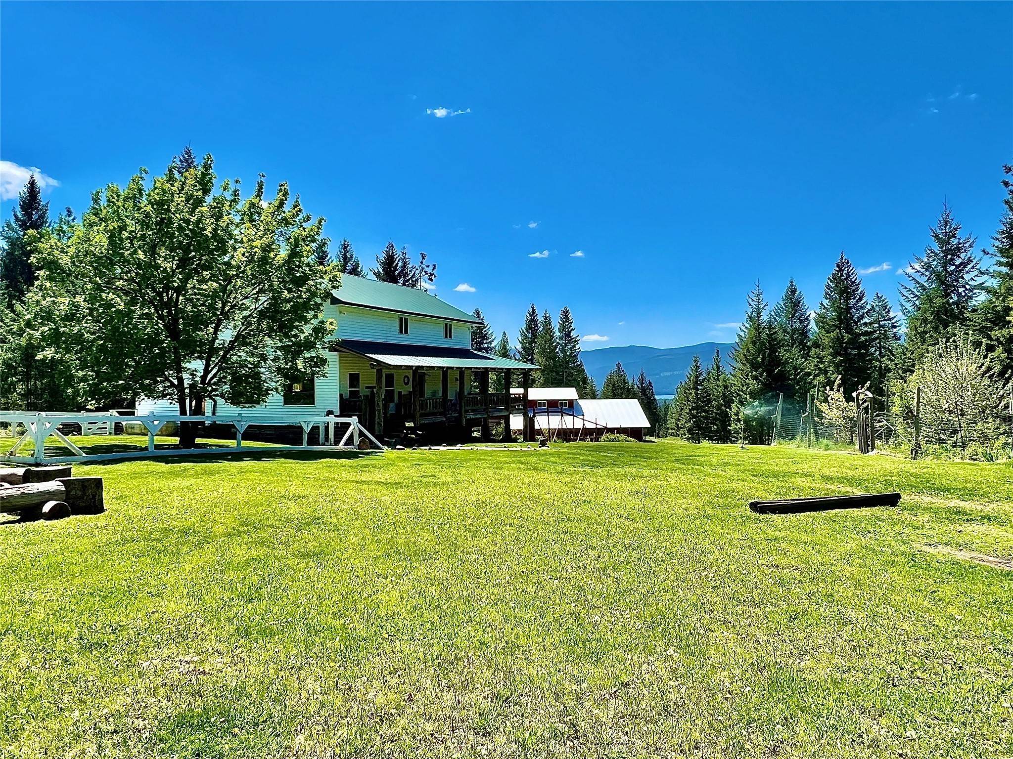 4. Single Family Homes for Sale at 66 Ocallahan Lane, Trout Creek, Montana 59874 United States
