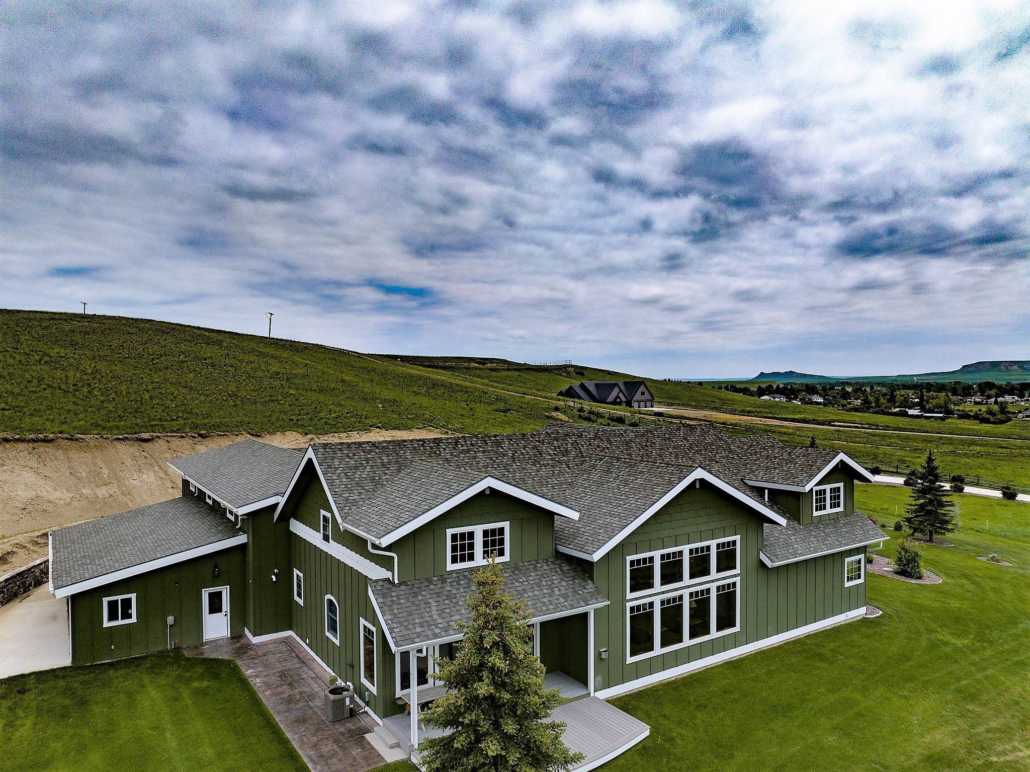 16. Single Family Homes for Sale at 25 Tumbleweed Lane, Choteau, Montana 59422 United States