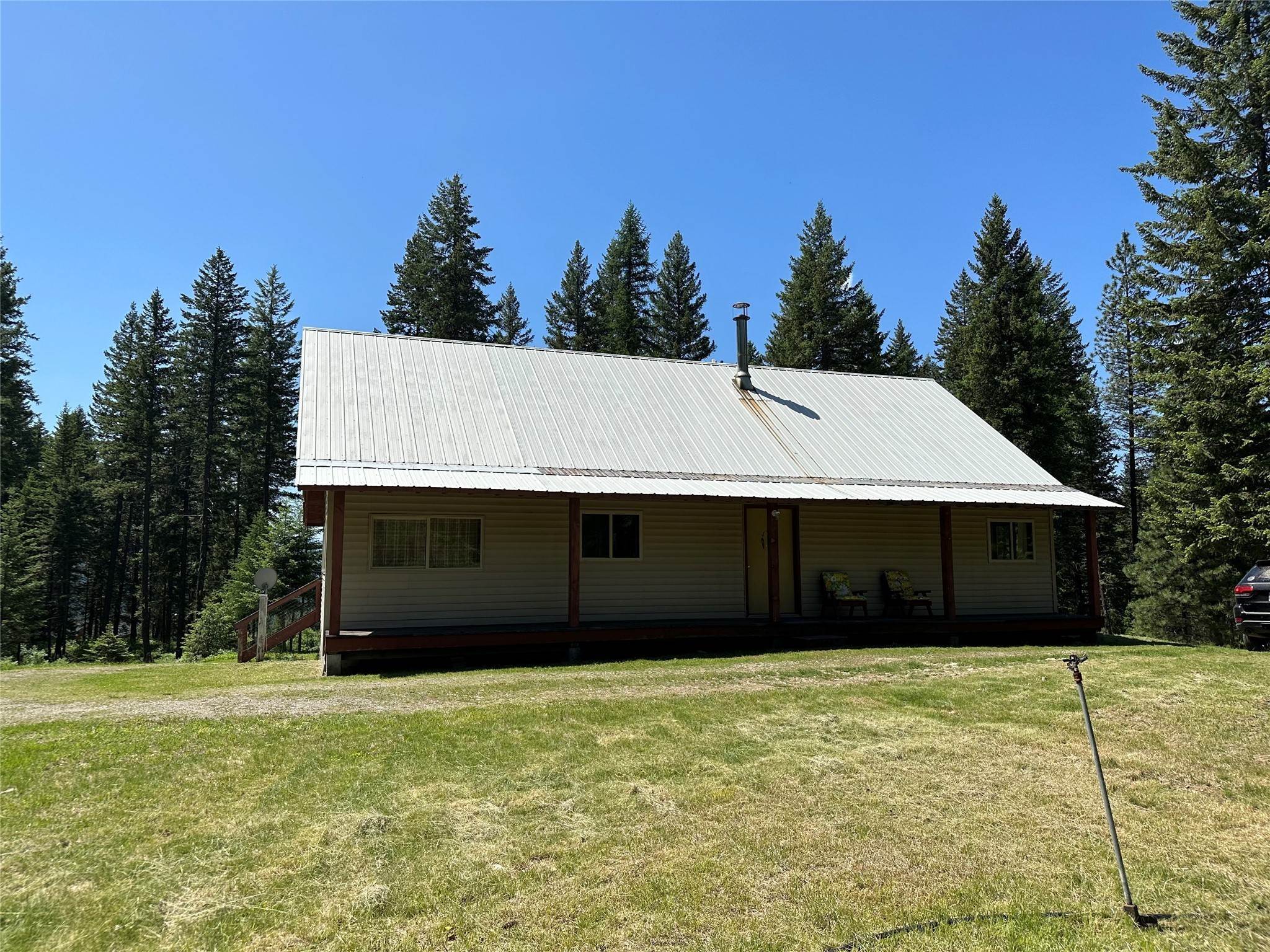 9. Single Family Homes for Sale at 90 Ocallahan Lane, Trout Creek, Montana 59874 United States