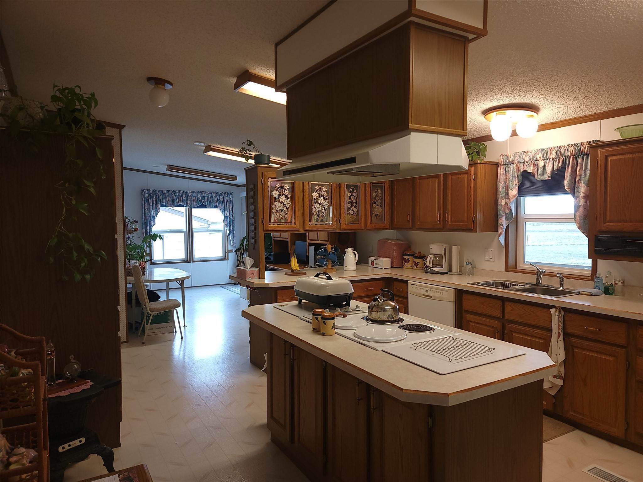 10. Single Family Homes for Sale at 1648 Blazen Road, Conrad, Montana 59425 United States