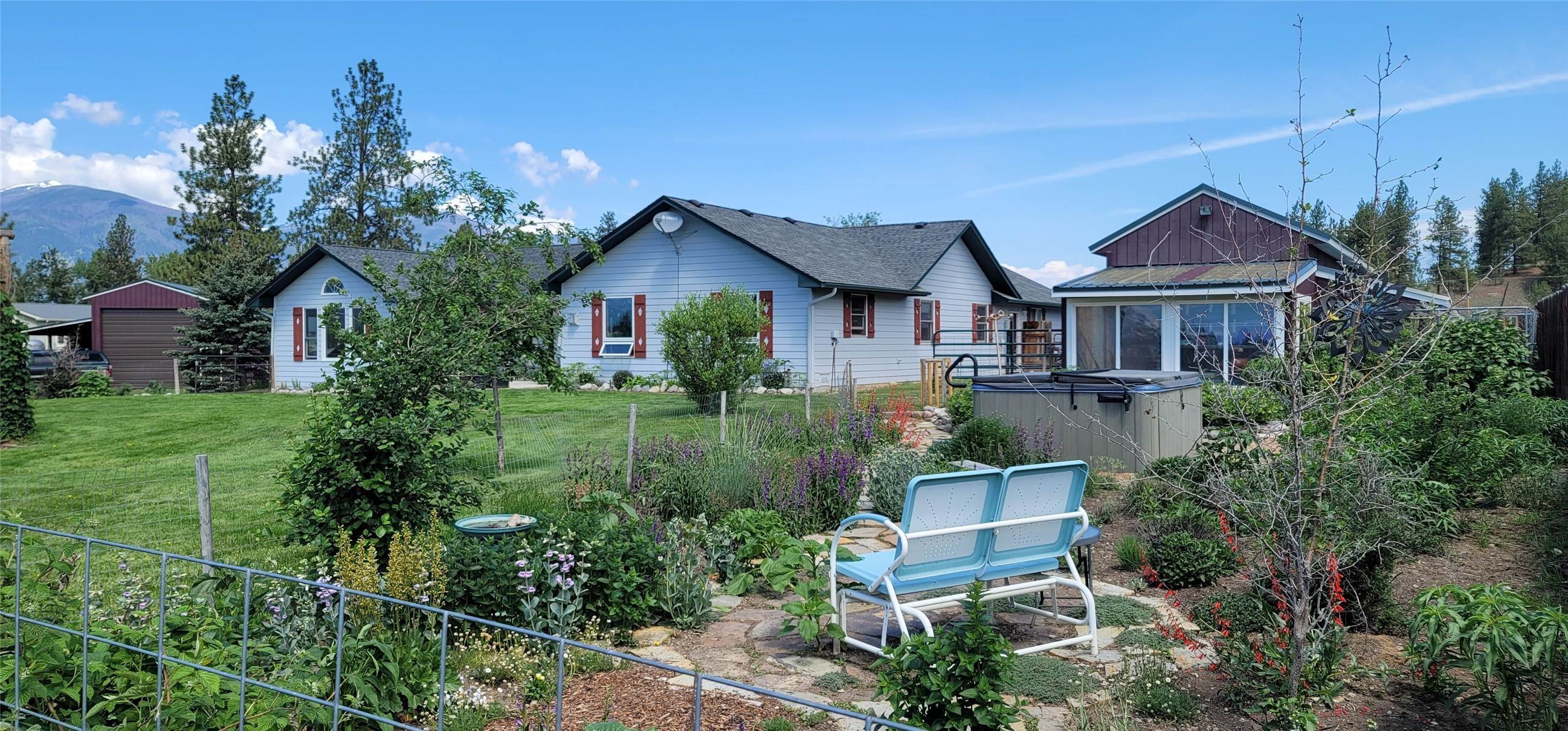 2. Single Family Homes for Sale at 4785 Hereford Lane, Stevensville, Montana 59870 United States