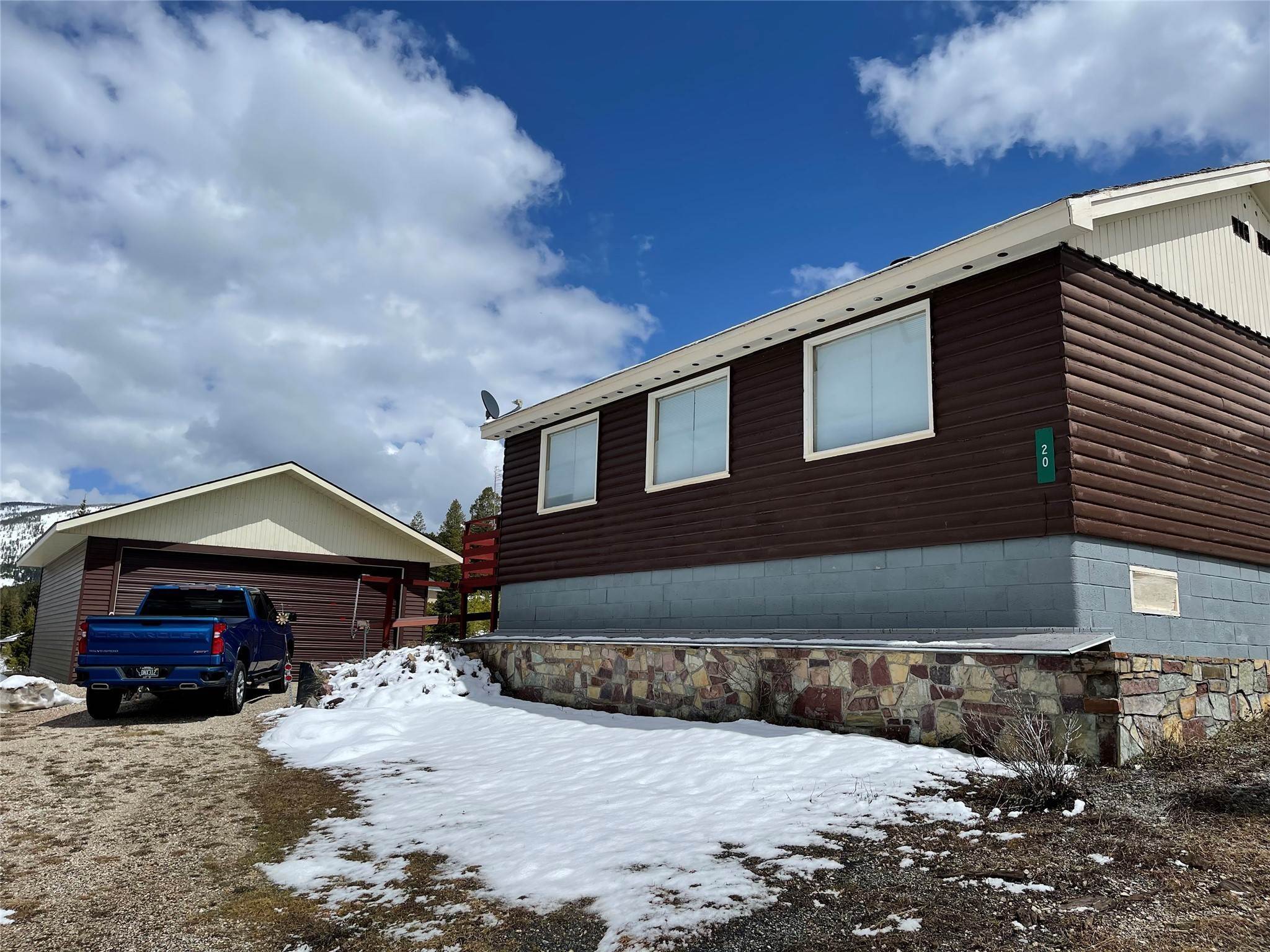 1. Single Family Homes for Sale at 20 Duck Lane, Anaconda, Montana 59711 United States
