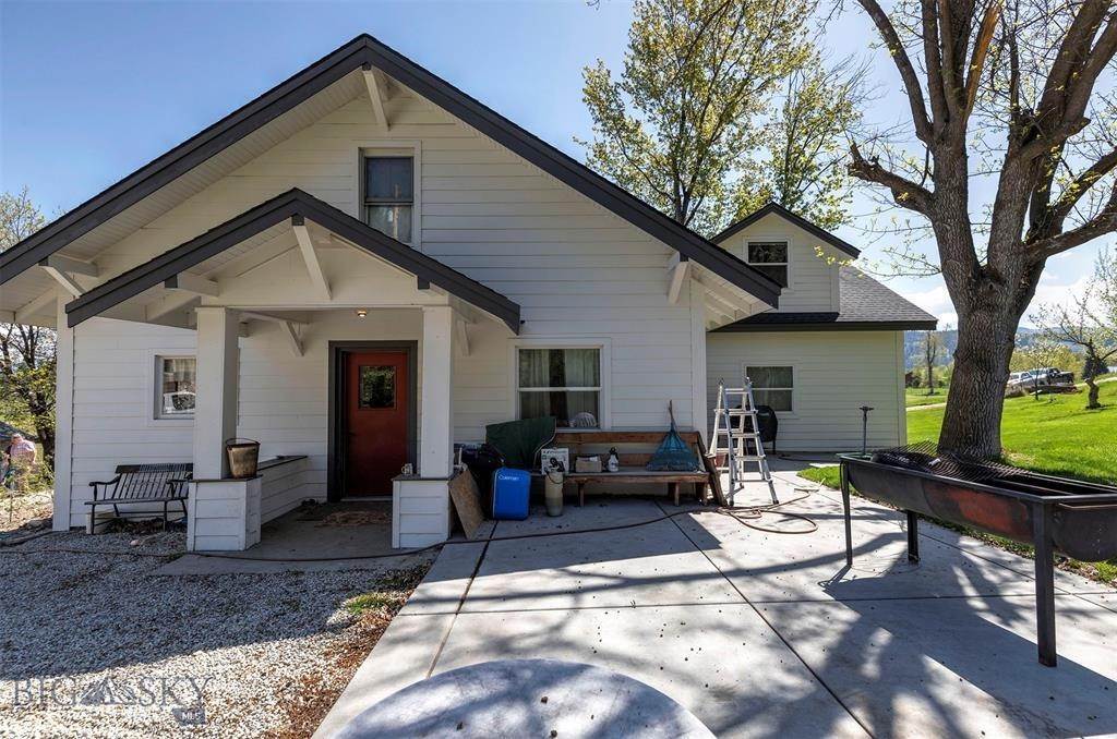 17. Single Family Homes for Sale at 505 Camas Creek Loop, Hamilton, Montana 59840 United States