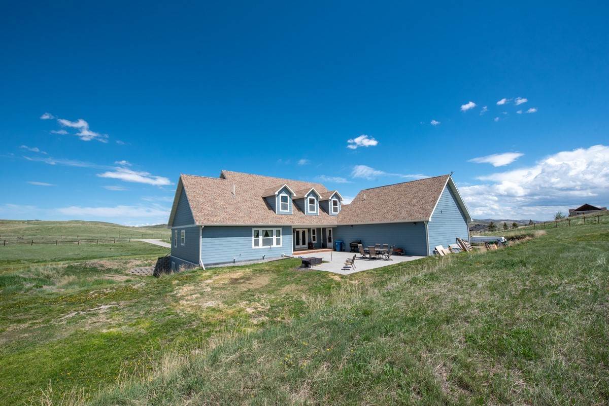 7. Single Family Homes for Sale at 51 Rolling Glen Loop, Three Forks, Montana 59752 United States