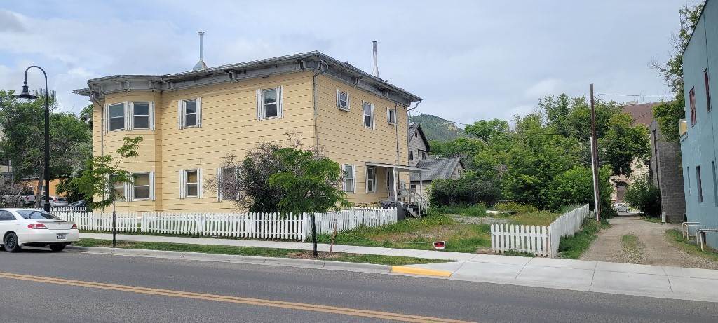 7. Residential Income for Sale at 320 E Broadway Street, Helena, Montana 59601 United States