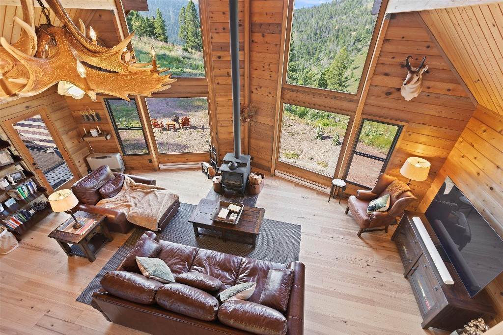 13. Single Family Homes for Sale at 12879 Lincoln Road W, Canyon Creek, Montana 59633 United States