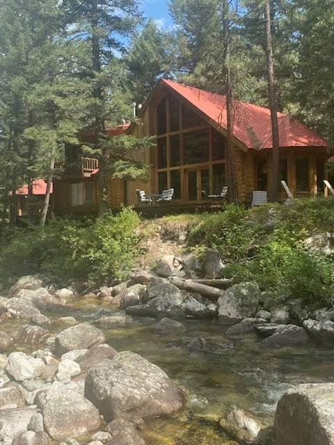 2. Single Family Homes for Sale at 1062 Bear Creek Trail, Victor, Montana 59875 United States