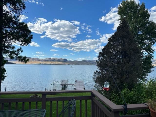 16. Single Family Homes for Sale at 38034 U.S. Hwy 93, Big Arm, Montana 59910 United States