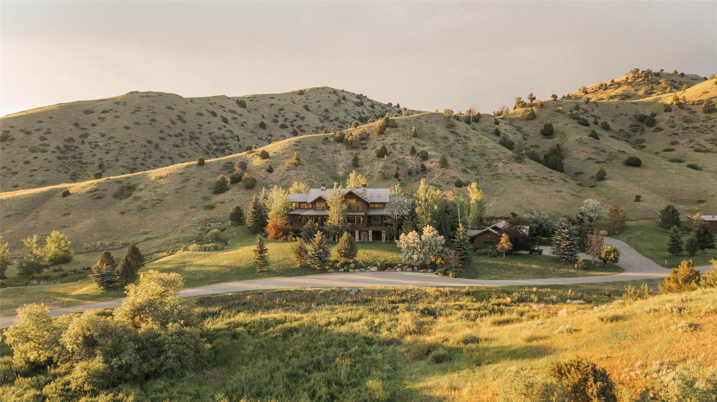 Single Family Homes for Sale at 1915 Lakota Drive, Three Forks, Montana 59752 United States