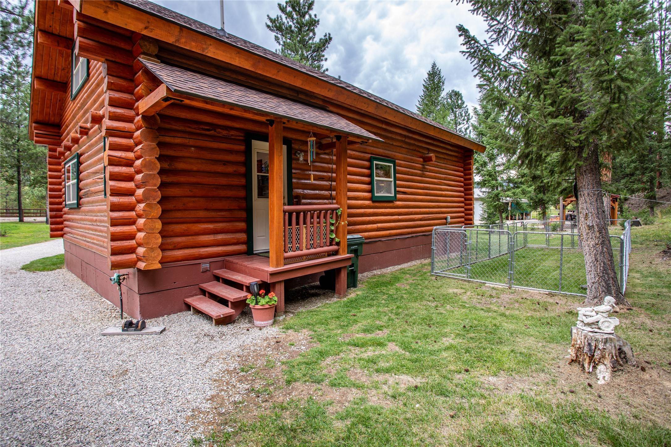 13. Single Family Homes for Sale at 9348 West Fork Road, Darby, Montana 59829 United States
