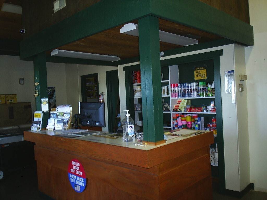 11. Commercial for Sale at 2830 N Montana Avenue, Helena, Montana 59601 United States