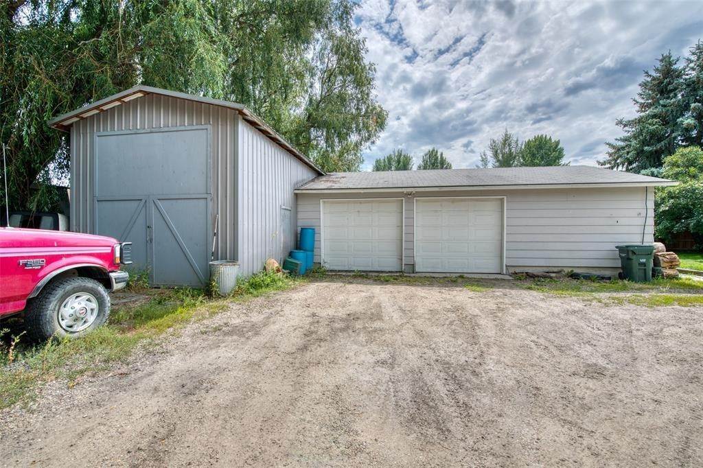 3. Single Family Homes for Sale at 261 2nd Street, Corvallis, Montana 59828 United States