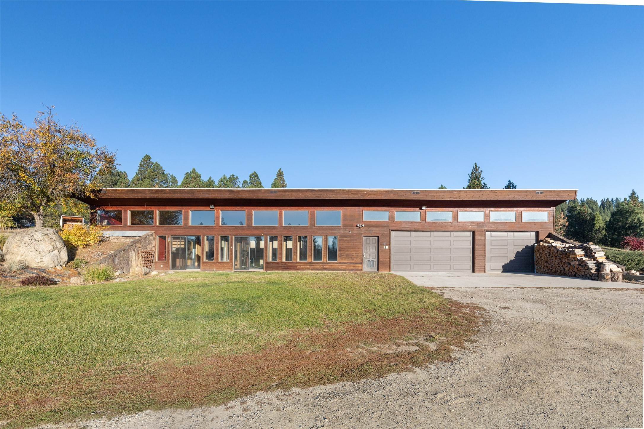 9. Single Family Homes for Sale at 700 Cudabena Road, Darby, Montana 59829 United States