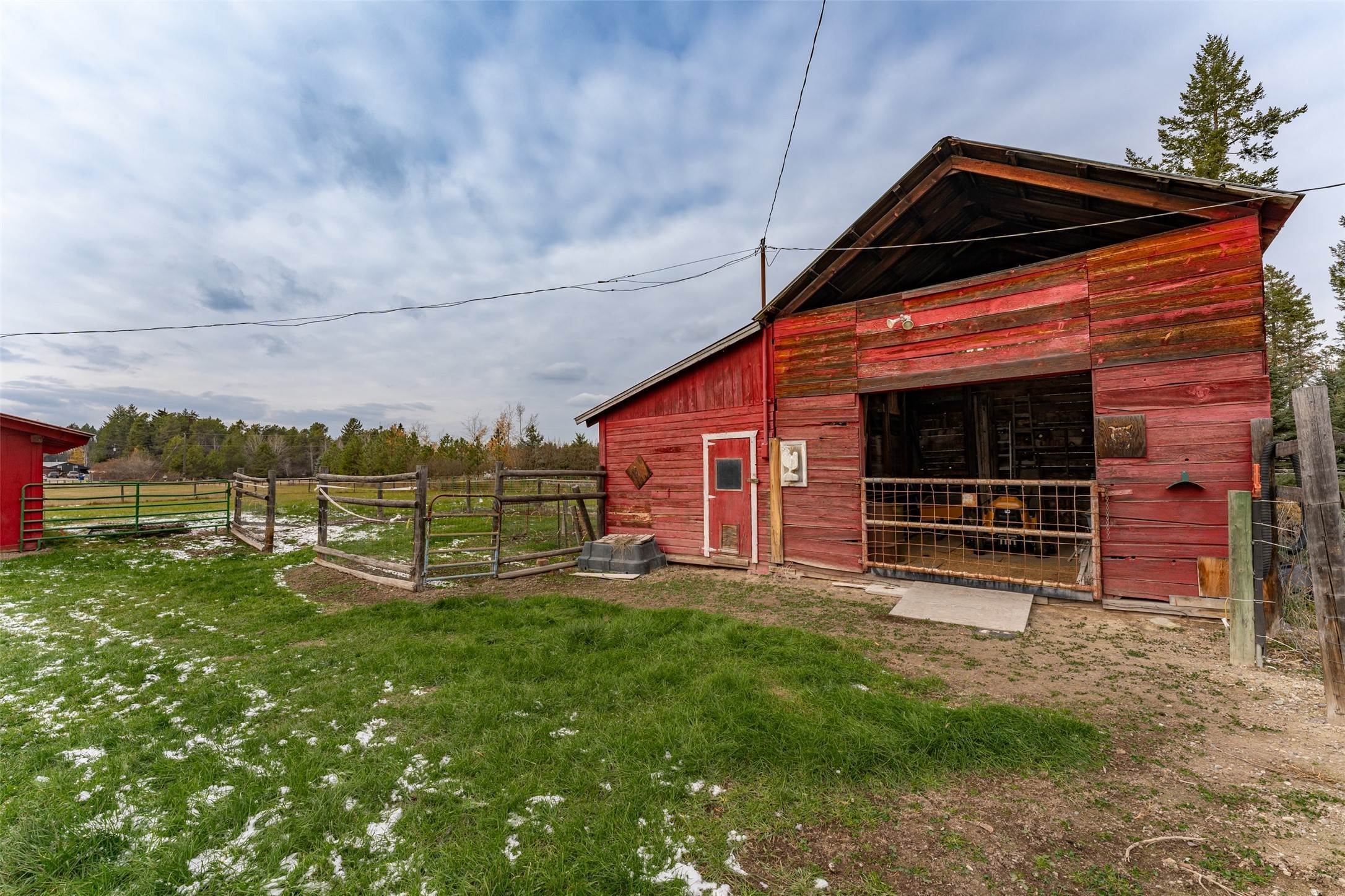 14. Residential Income for Sale at 5710 US Highway 93 S, Whitefish, Montana 59937 United States