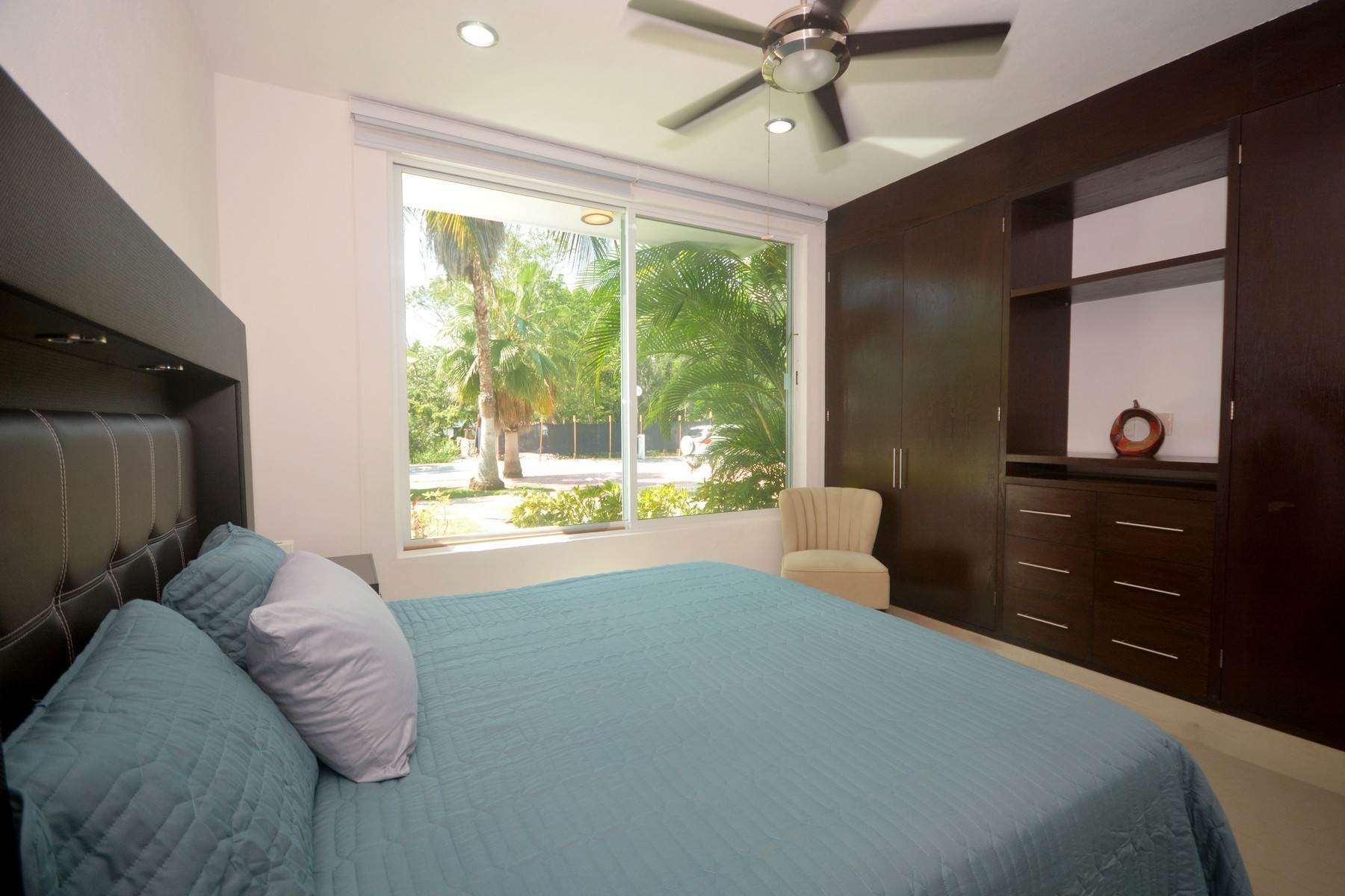 20. Single Family Homes for Sale at CASA BONITA CASA BONITA, Playa Del Carmen, Quintana Roo 77726 Mexico