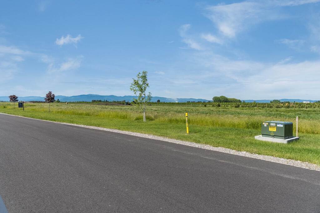 11. Land for Sale at Lot 32 Creston Countryside Estates Kalispell, Montana 59901 United States