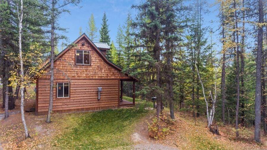 14. Single Family Homes for Sale at 555 Kickbusch Lane, Coram, Montana 59913 United States