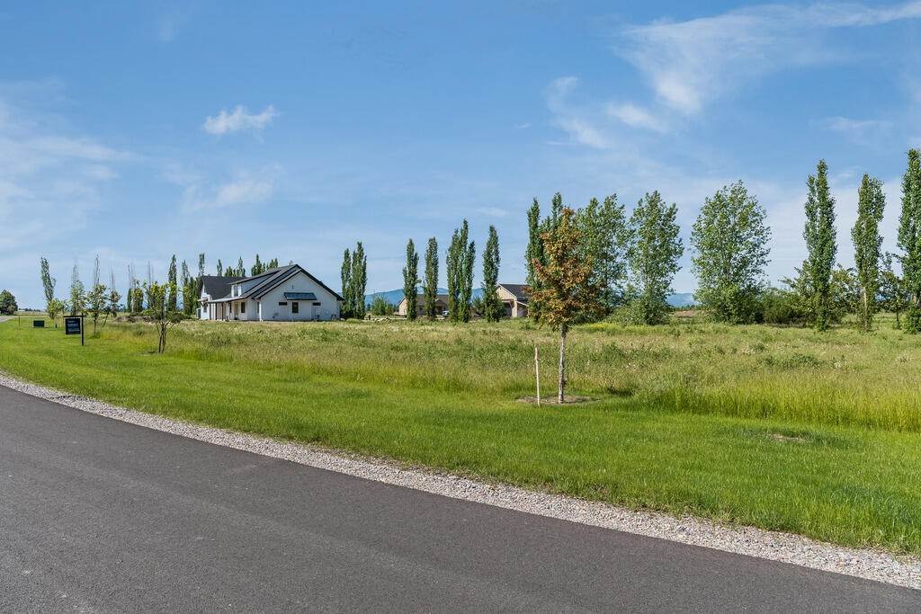 16. Land for Sale at Lot 32 Creston Countryside Estates, Kalispell, Montana 59901 United States