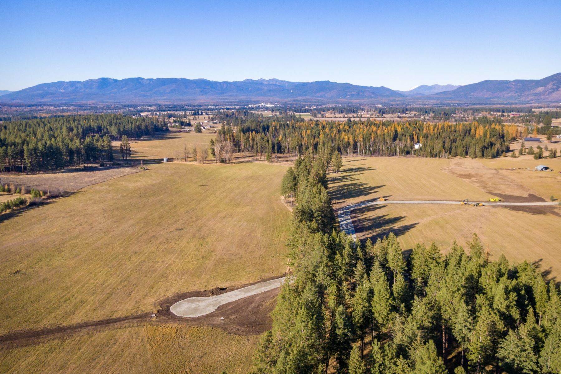 43. Land for Sale at Lot 4 Middle Road Columbia Falls, Montana 59912 United States
