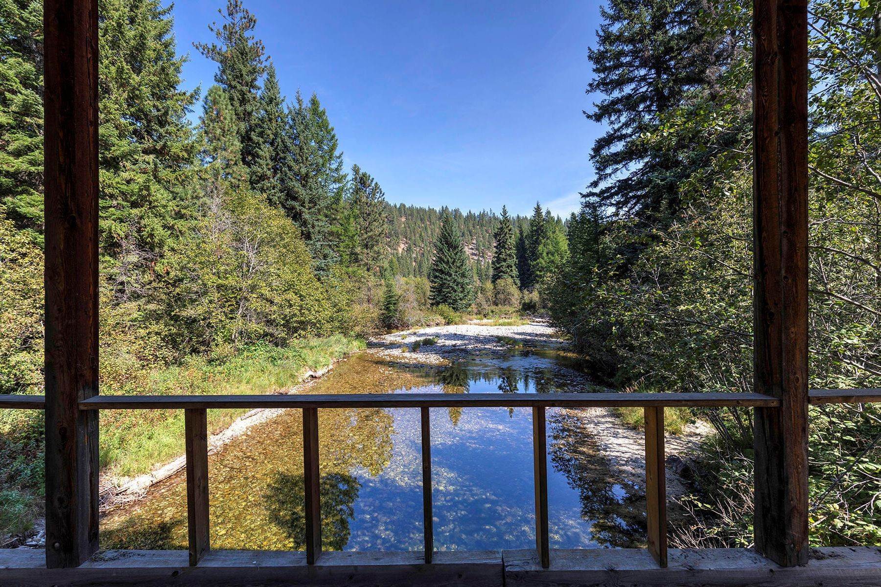 41. Single Family Homes for Sale at Creekside Mountain Retreat Creekside Mountain Retreat, Victor, Montana 59875 United States