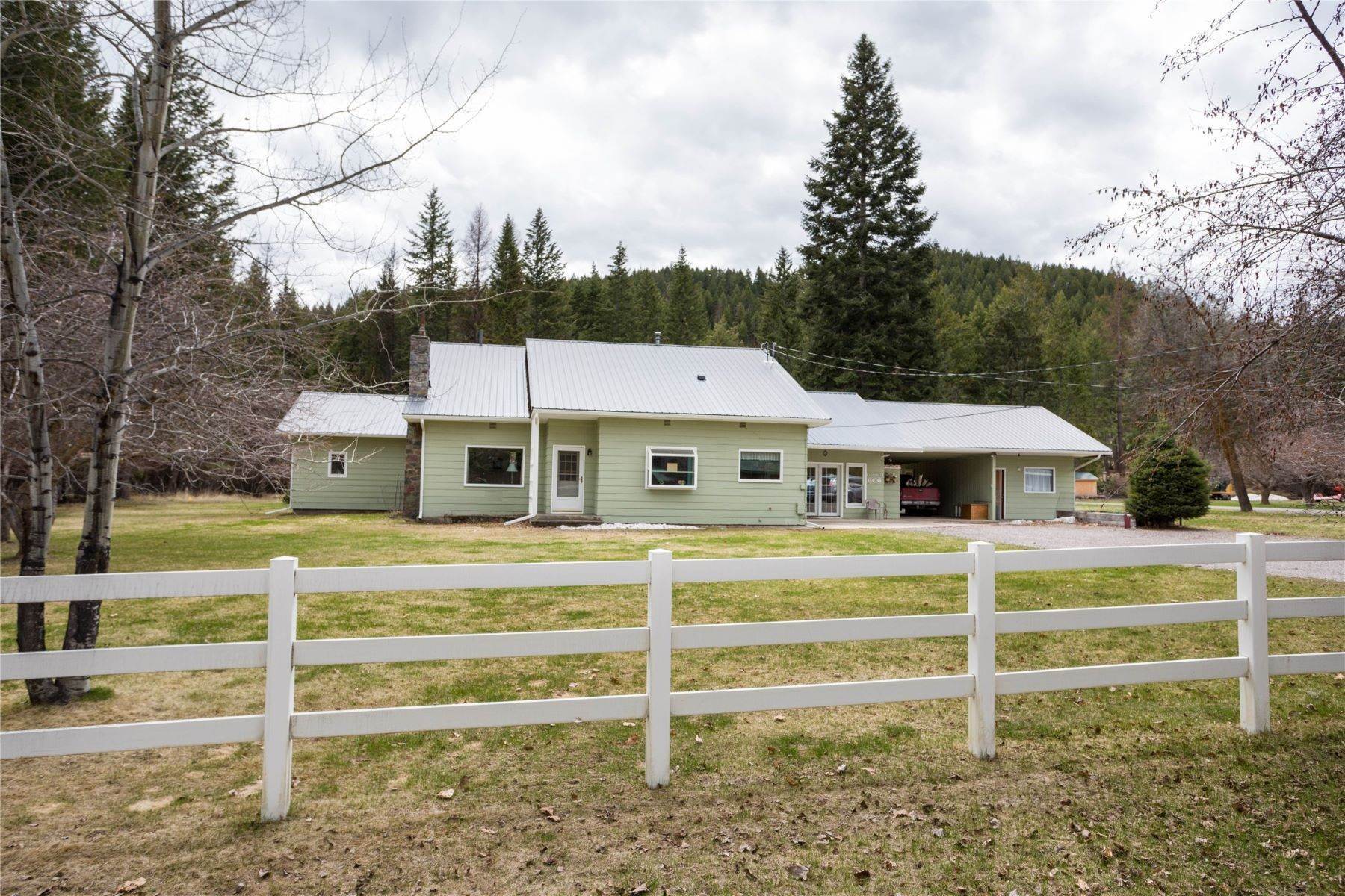 1. Single Family Homes for Sale at 606 Blacktail Road, Lakeside, Montana 59922 United States