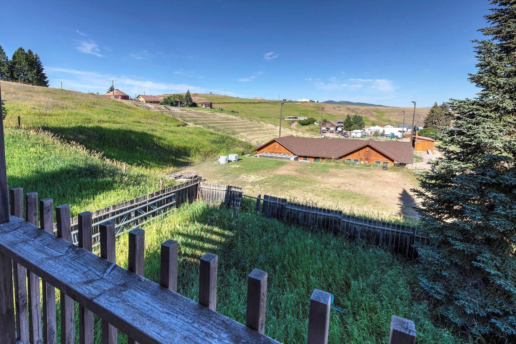 30. Commercial for Sale at 201 South Sansome Street, Philipsburg, Montana 59858 United States