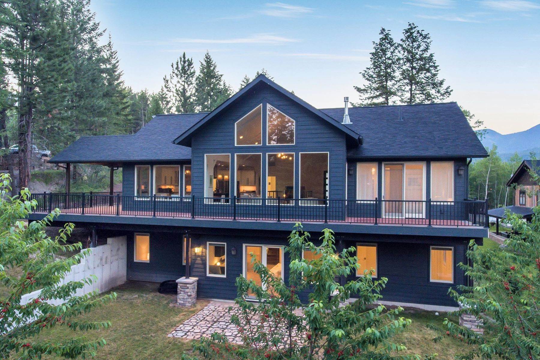 33. Single Family Homes for Sale at 13 Marina Crest Lane, Whitefish, Montana 59937 United States