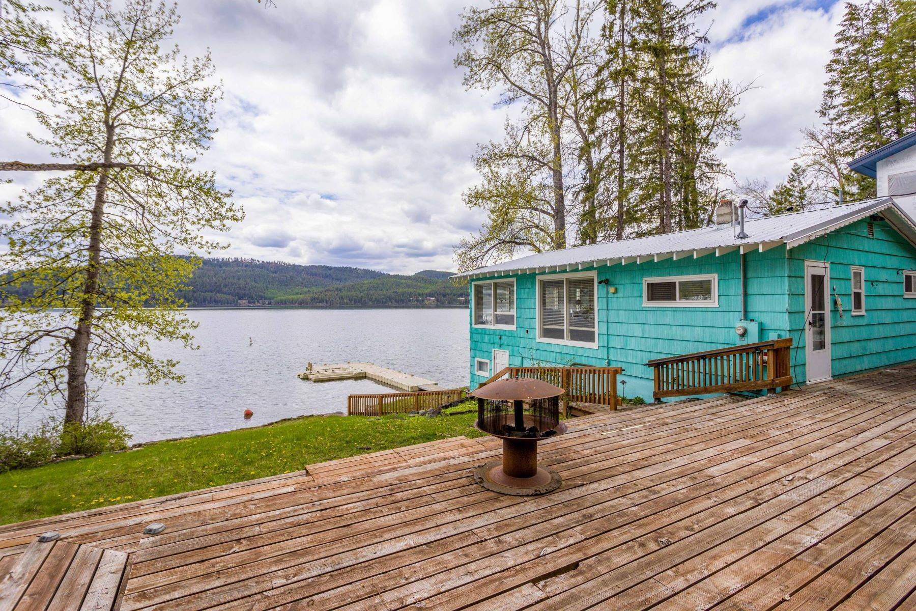 28. Single Family Homes for Sale at 230 Jennings Lakeside Road, Whitefish, Montana 59937 United States