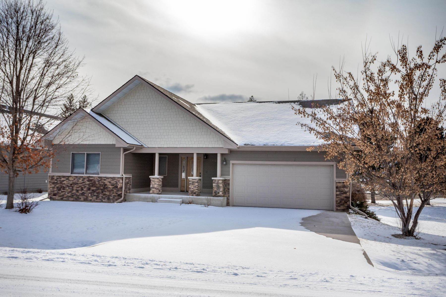 11. Single Family Homes for Sale at 112 Golden Bear Drive, Bigfork, Montana 59911 United States