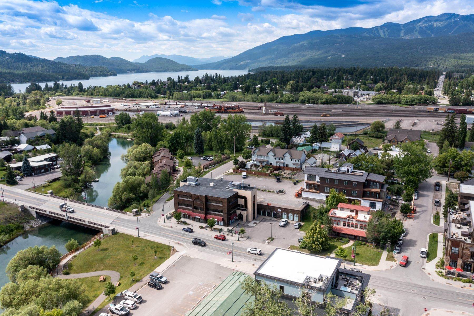 17. Commercial for Sale at 139 East 2nd Street , #103 Whitefish, Montana 59937 United States