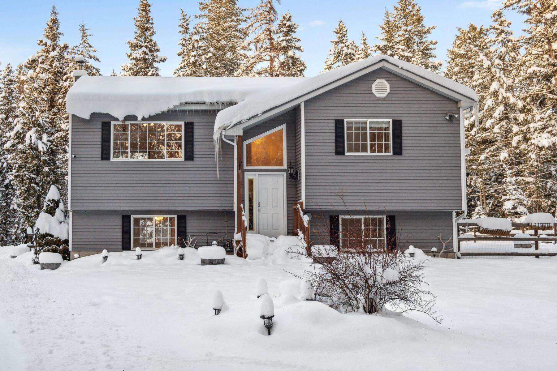 1. Single Family Homes for Sale at 1015 Blue Lake Lane, Bigfork, Montana 59911 United States