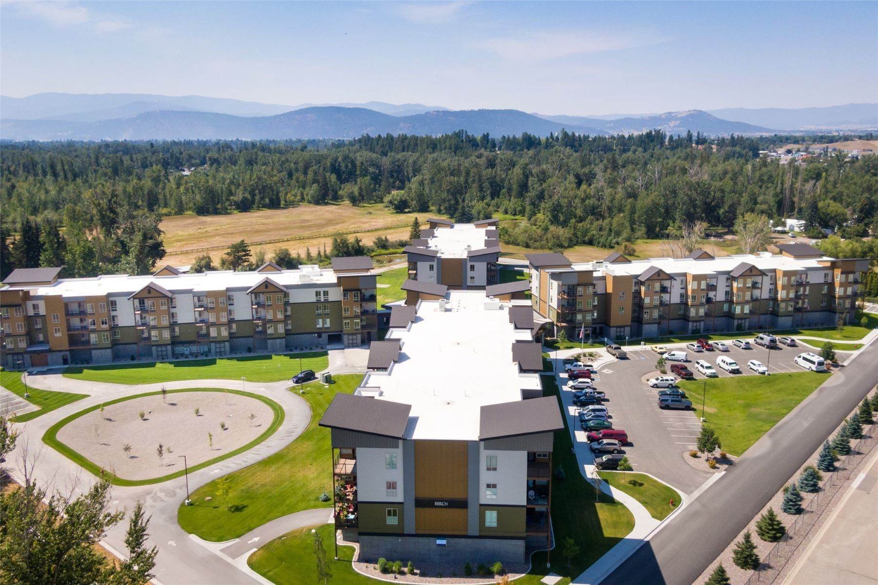 32. Condominiums for Sale at 100 Woodlands Way , P-412, Kalispell, Montana 59901 United States