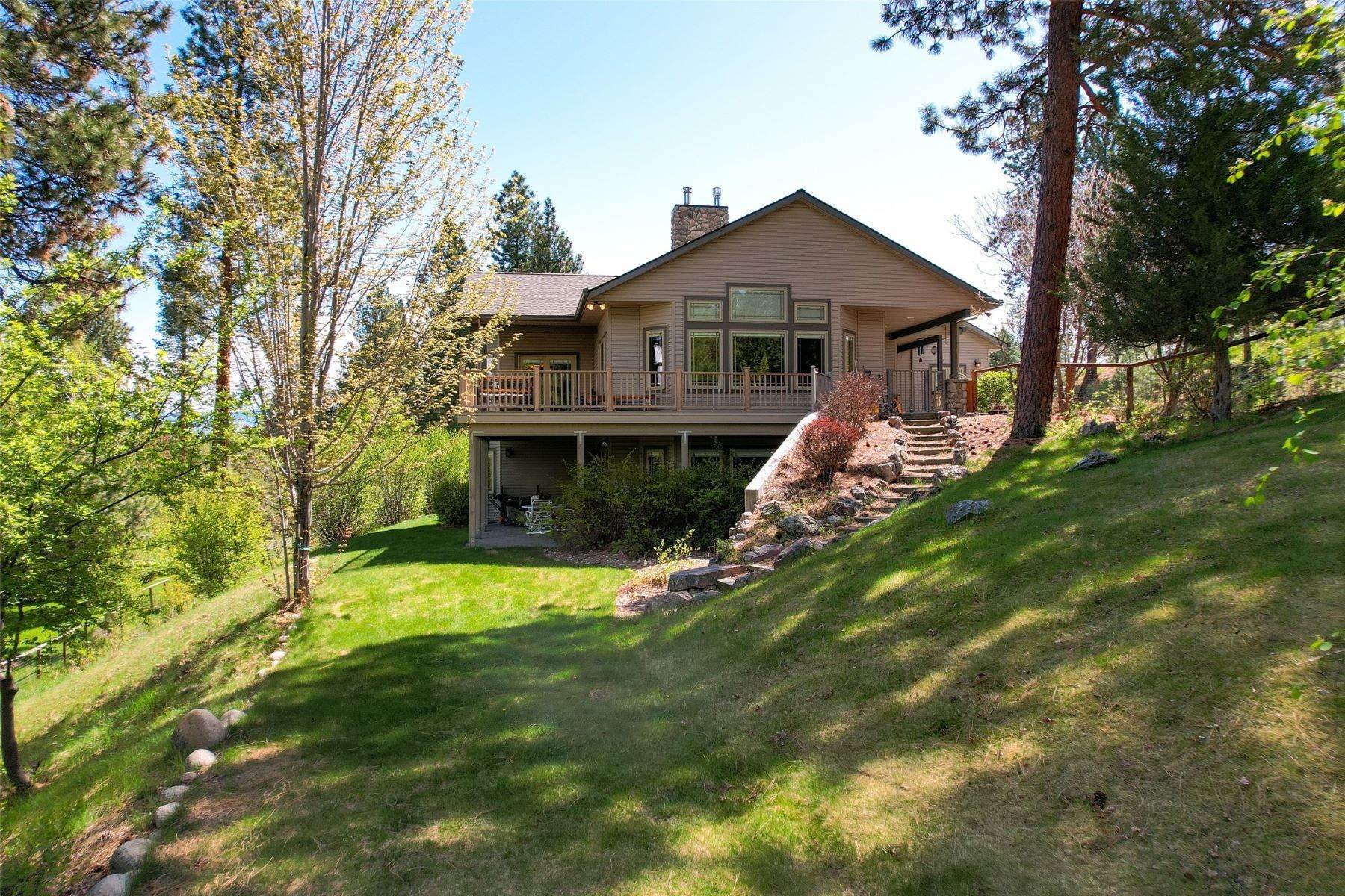4. Single Family Homes for Sale at 160 Quiet Falls Drive, Hamilton, Montana 59840 United States