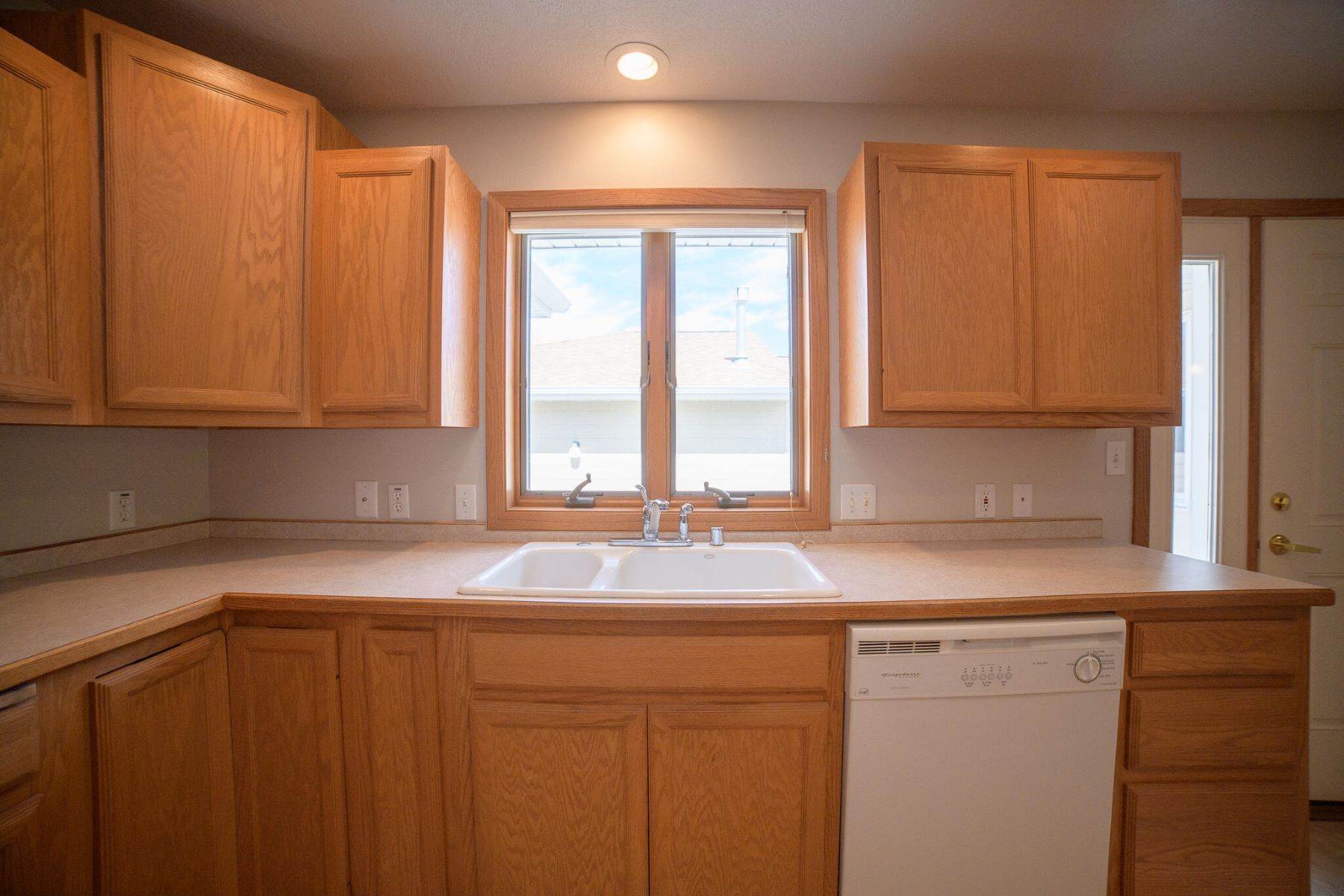 10. Condominiums for Sale at 1916 Belle Vista Drive, Great Falls, Montana 59404 United States