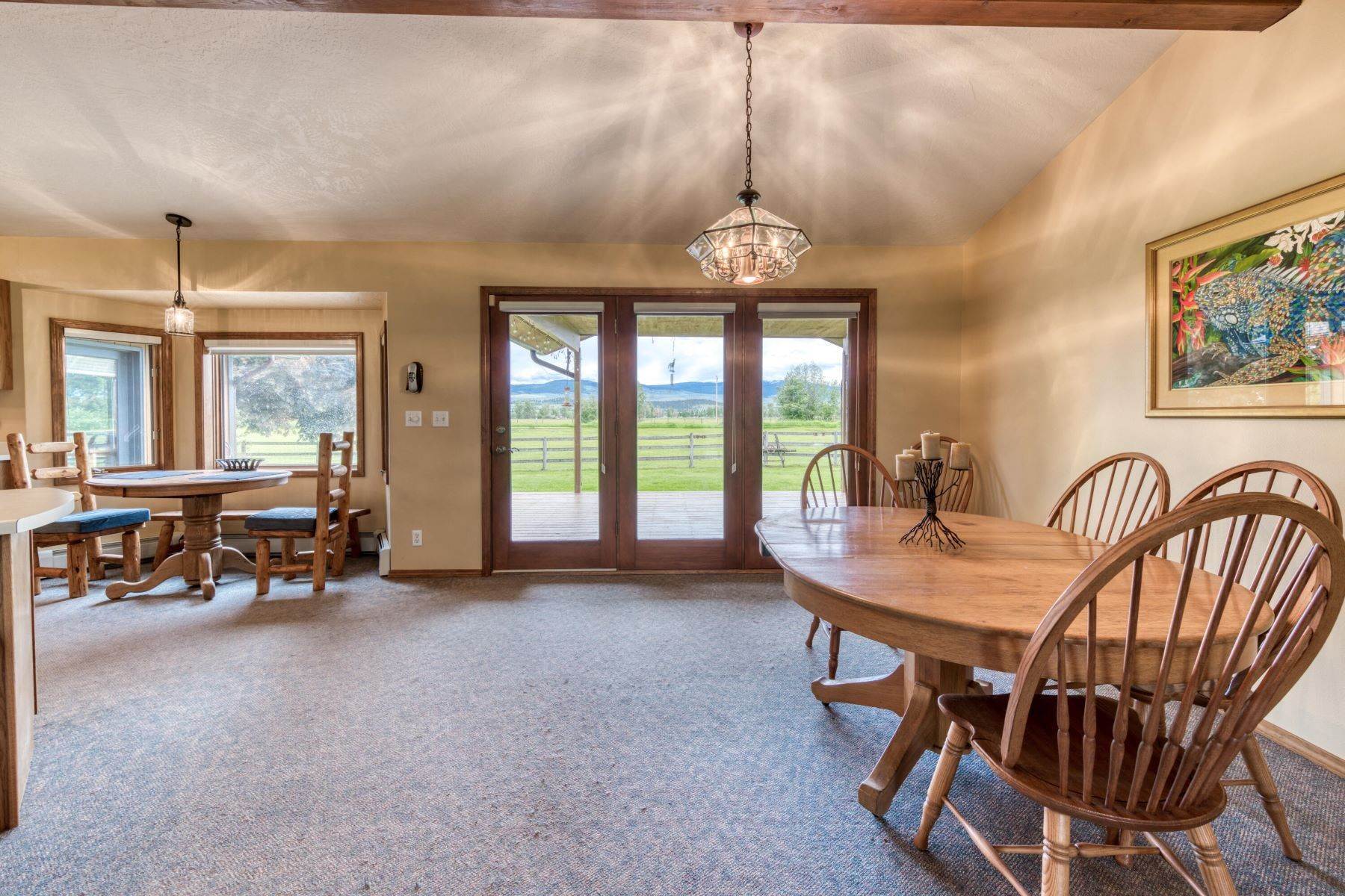 16. Single Family Homes for Sale at 2688 River Bend Lane, Stevensville, Montana 59870 United States