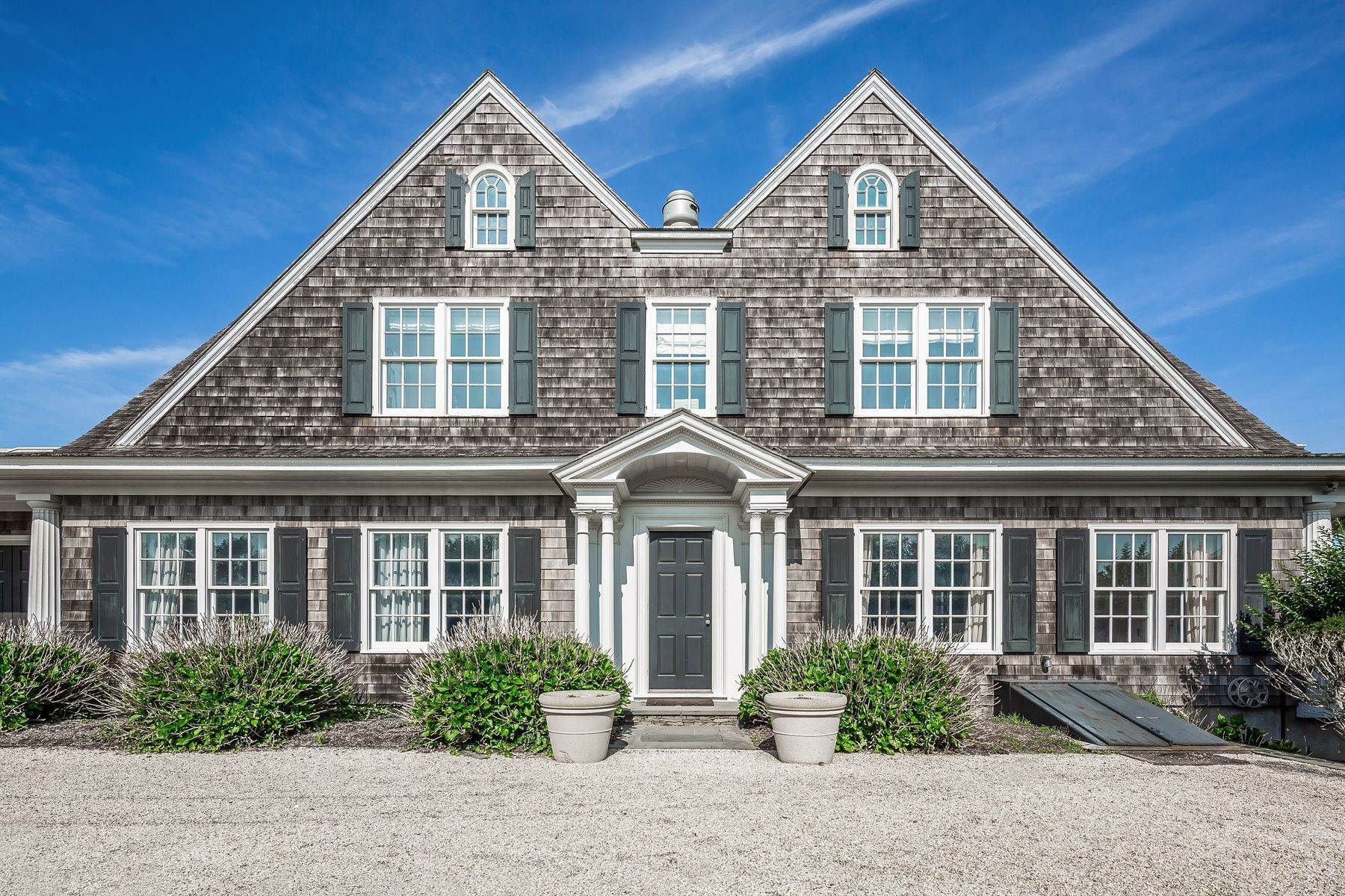 14. Single Family Homes for Sale at 366 & 376 GIN LANE, SOUTHAMPTON 366 & 376 GIN LANE, SOUTHAMPTON, Southampton, New York 11968 United States